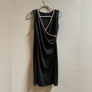🔥End of year sale🔥Express wrap dress-black with pink trim-size 10